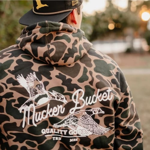 mucker-bucket-02